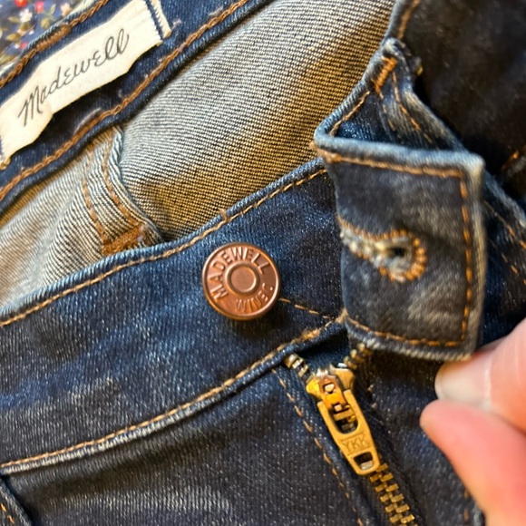Madewell 9” high skinny size 30 distressed pocket - Picture 6 of 11